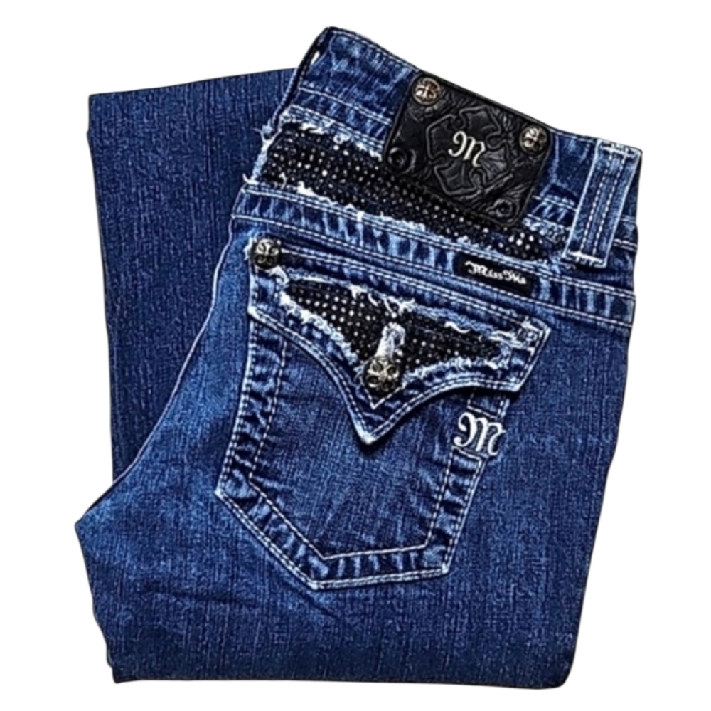 💥Miss Me Skinny Jeans with Stretch. Women's Size: Waist 28x30 Inseam.